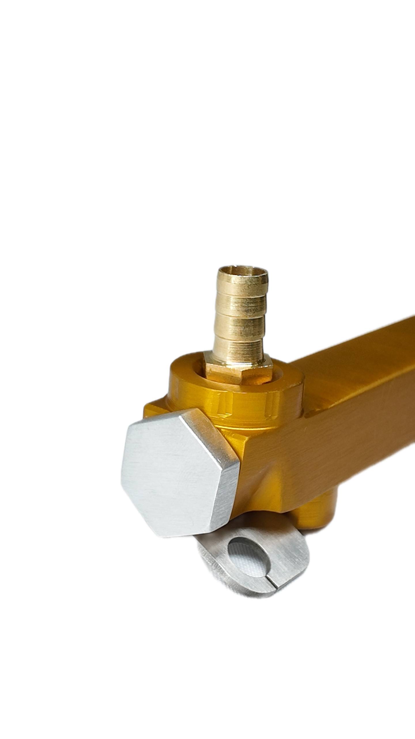 2NR Fuel Rail